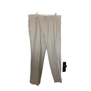 Dockers Khaki Essentials Pants Mens 38x30 NWT Easy Care NWT